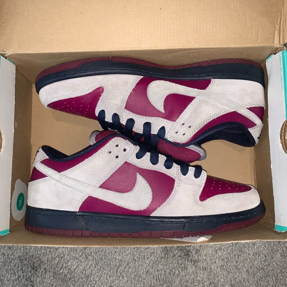 Nike dunk truberry size 9 - Picture 1 of 3